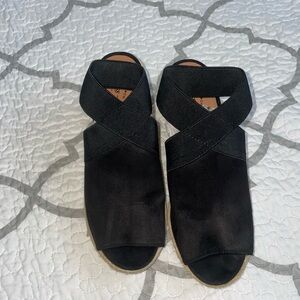 G.H. Bass and Co. Black Wedge Espadrilles Women’s Size 7.5